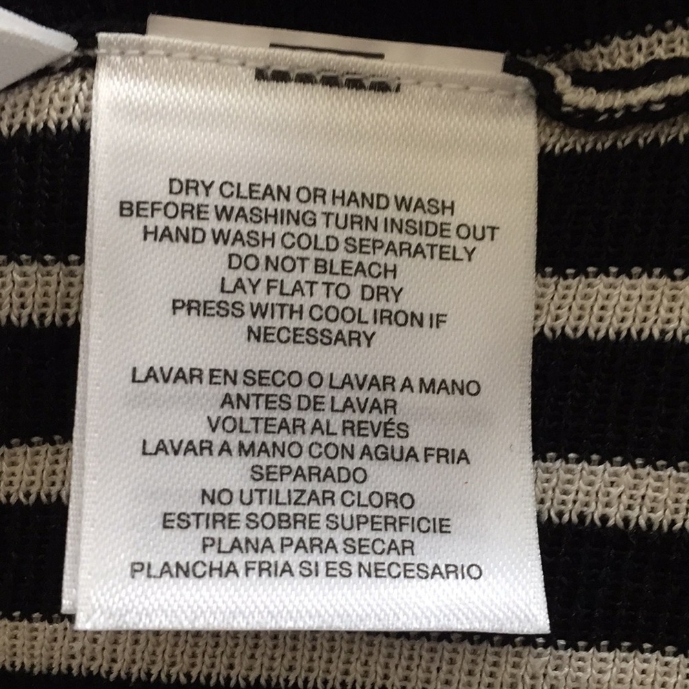 Anne Klein Knit Top Size M Black White Stripes Asymmetrical Brand New - Picture 9 of 12